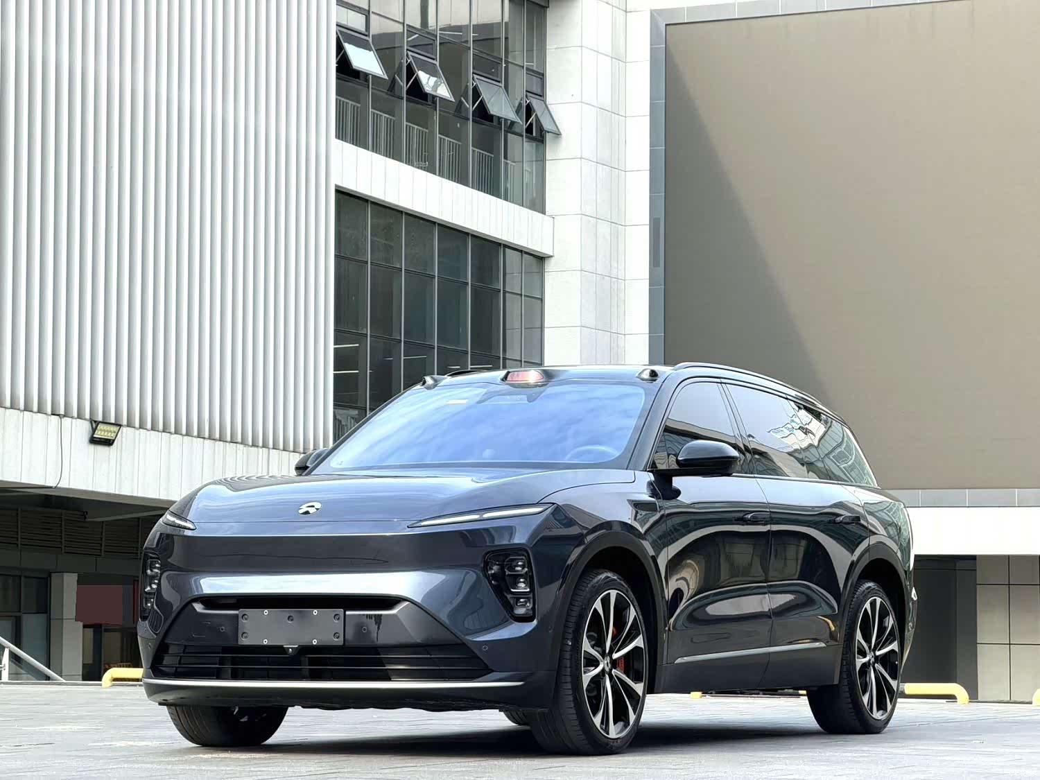 NIO ES8, 2023 1
