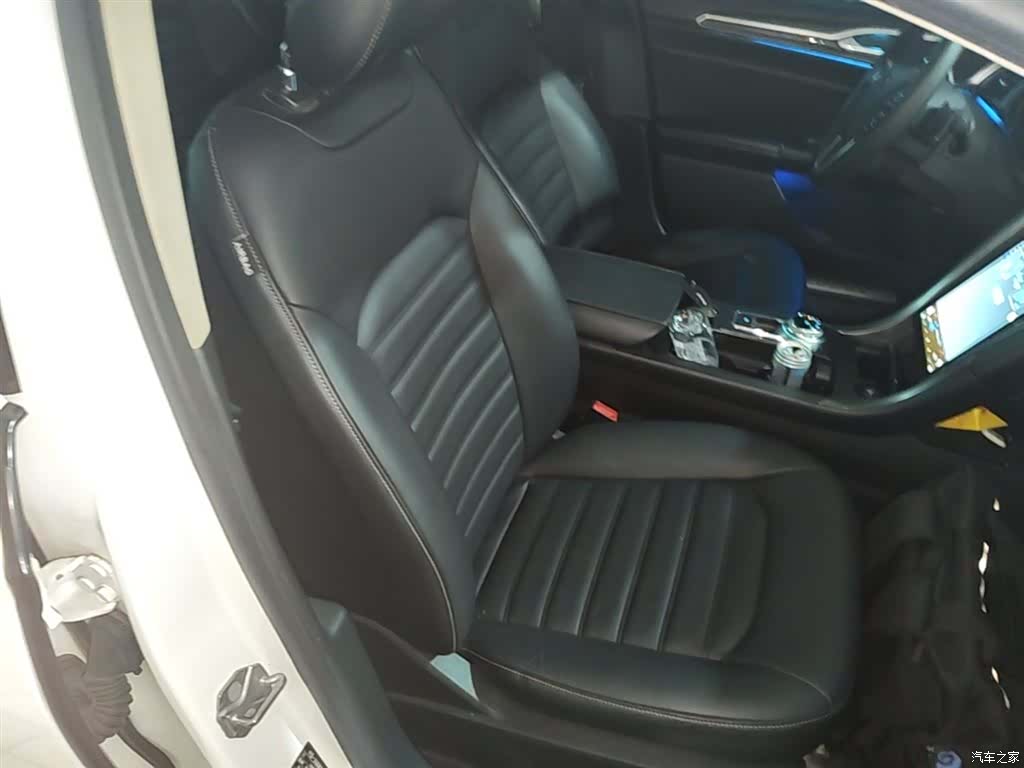 Ford Mondeo, 2018 25