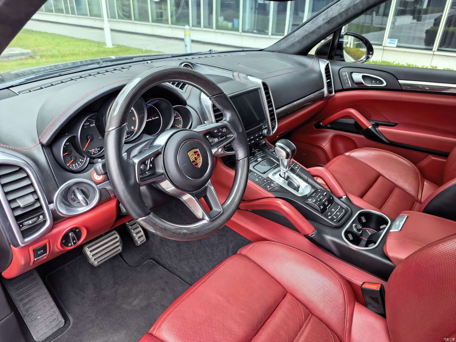 Porsche Cayenne, 2017 7