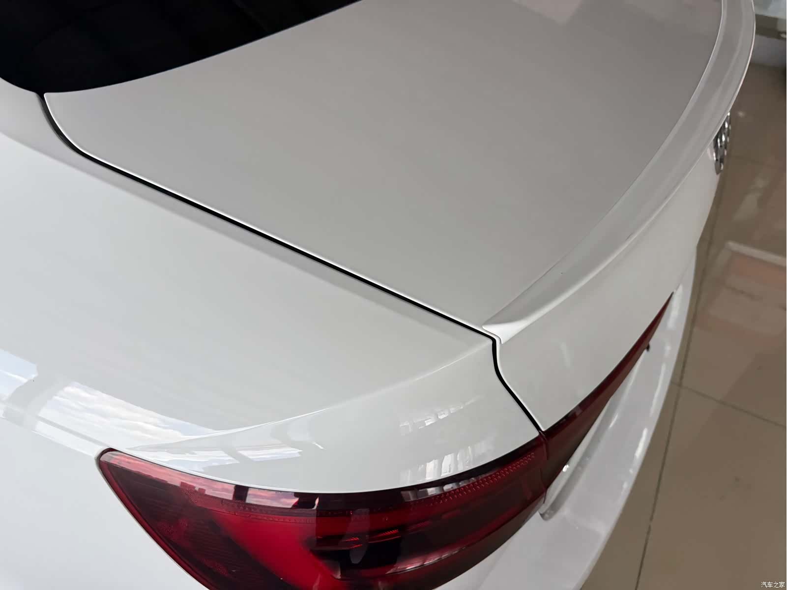 Audi A4L, 2019 12