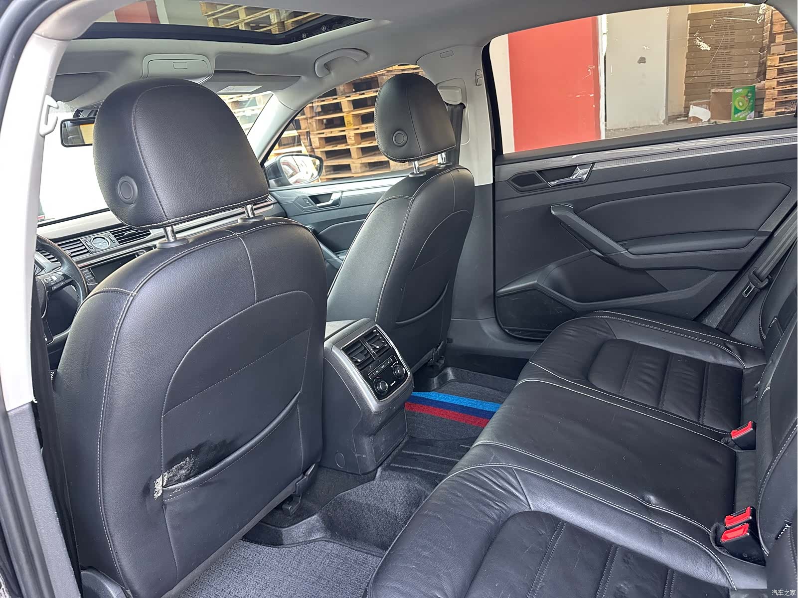 Volkswagen Passat, 2019 10