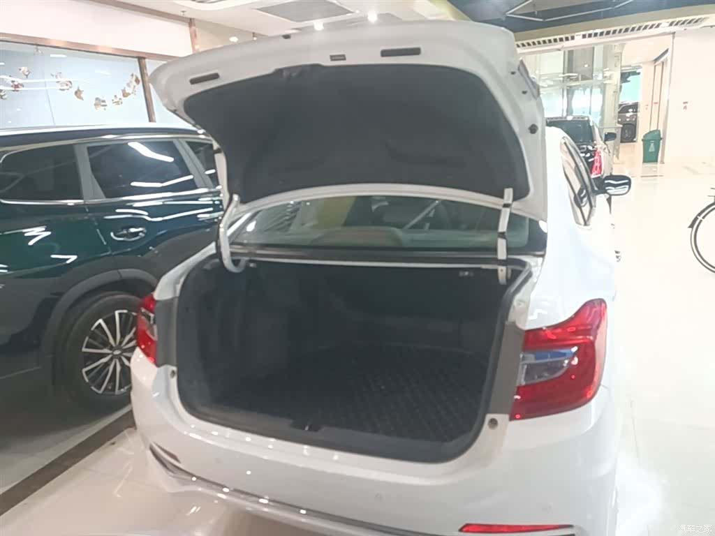 Honda Crider, 2017 19