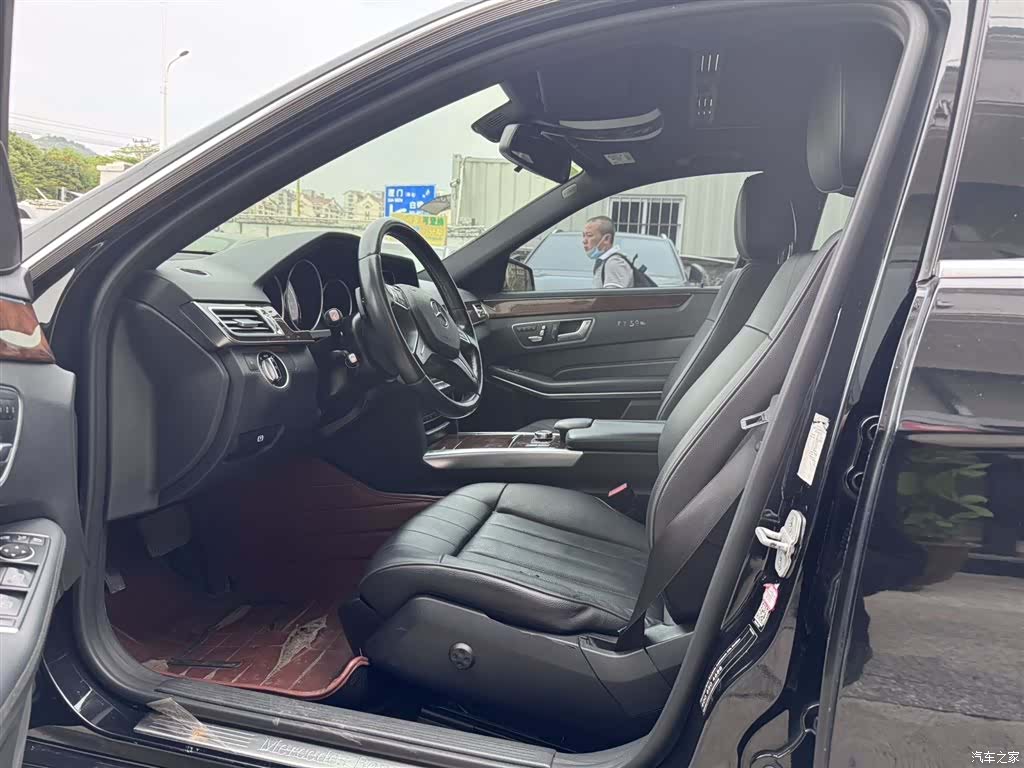 Mercedes-Benz E-Class, 2015 9