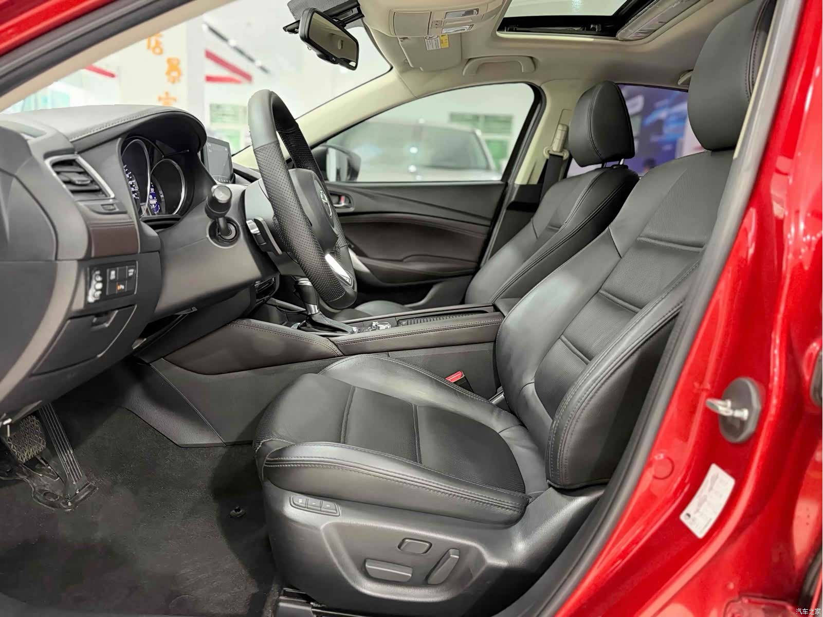 Mazda Atenza, 2017 4