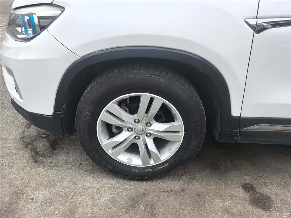 Changan CS75, 2015 23