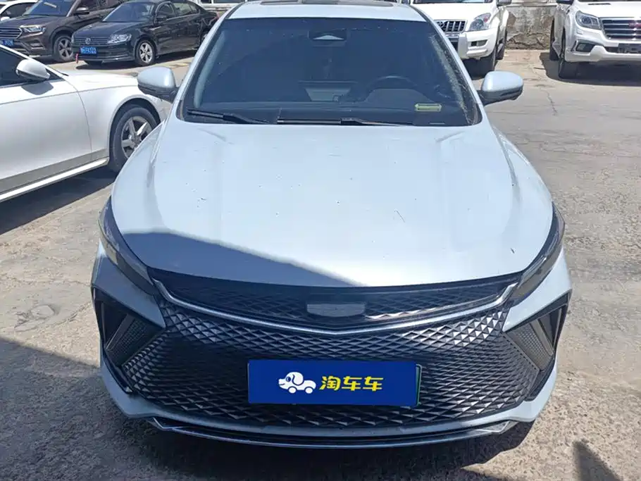 Geely Emgrand L HiP