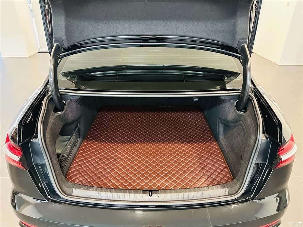 Audi A6L, 2024 6