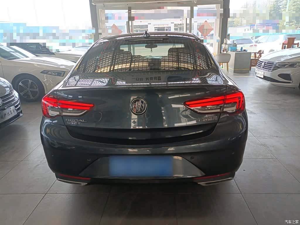 Buick Regal, 2021 3