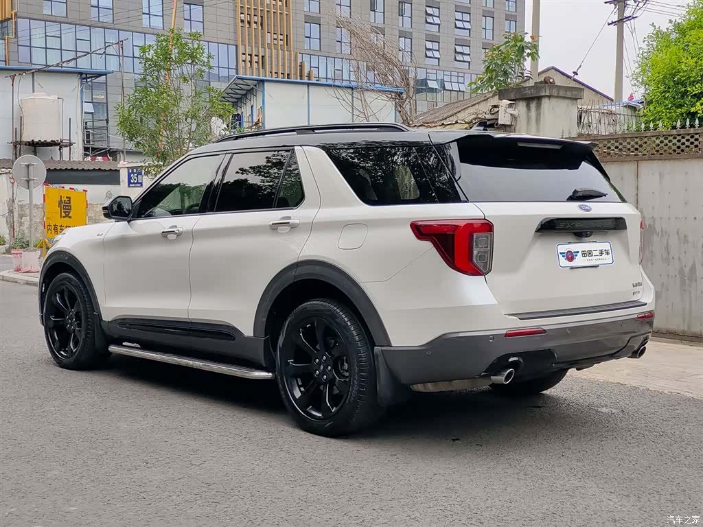 Ford Explorer, 2020 4