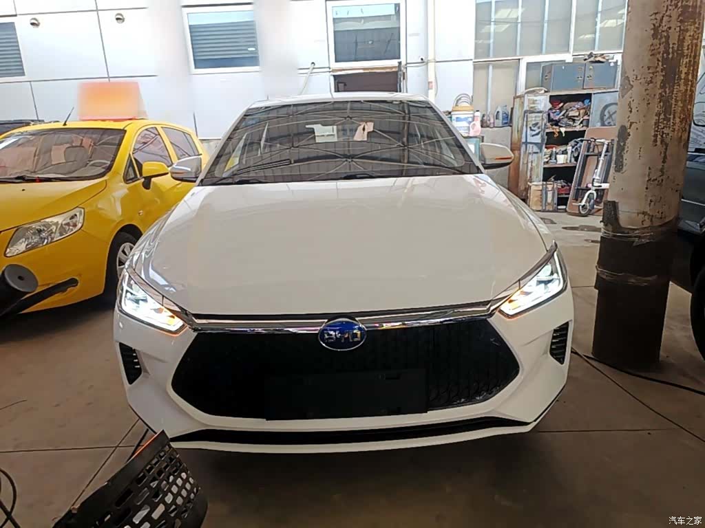 BYD E2, 2019 3