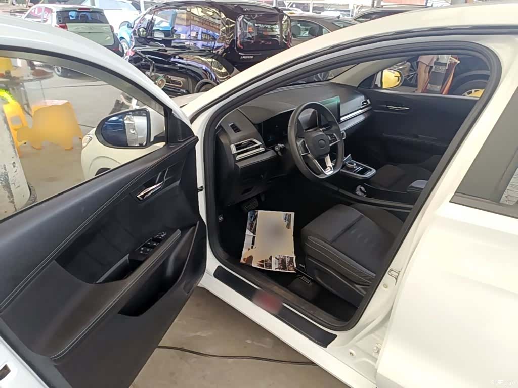 BYD E2, 2019 16