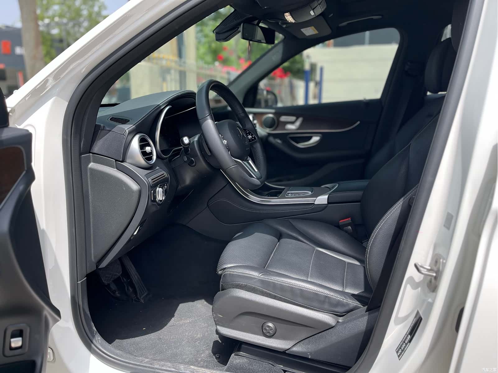 Mercedes-Benz GLC, 2022 4