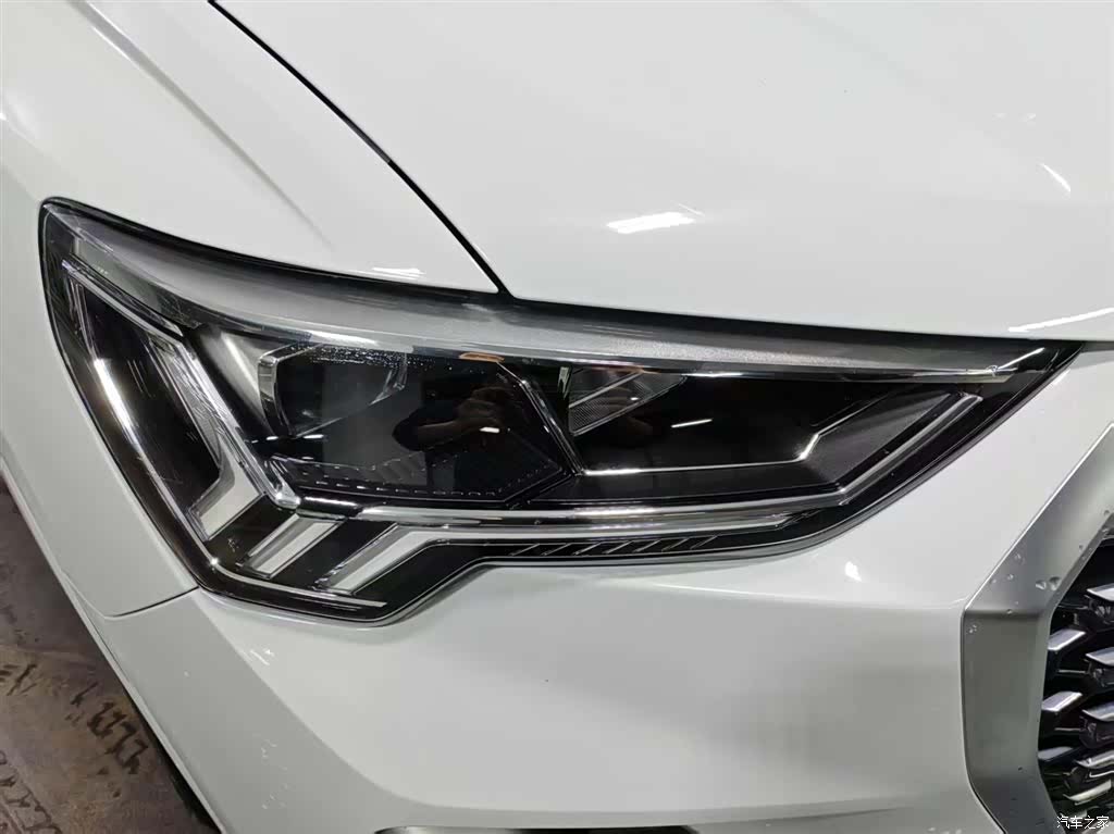 Audi Q3, 2021 13