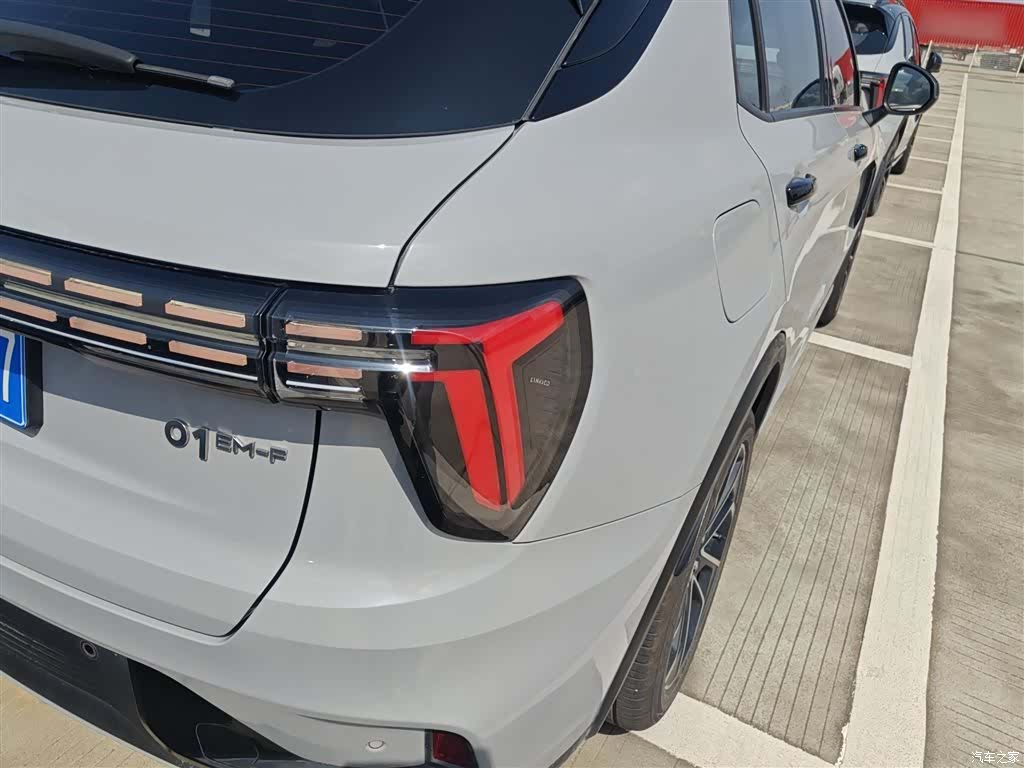 Lynk & Co 01, 2023 24