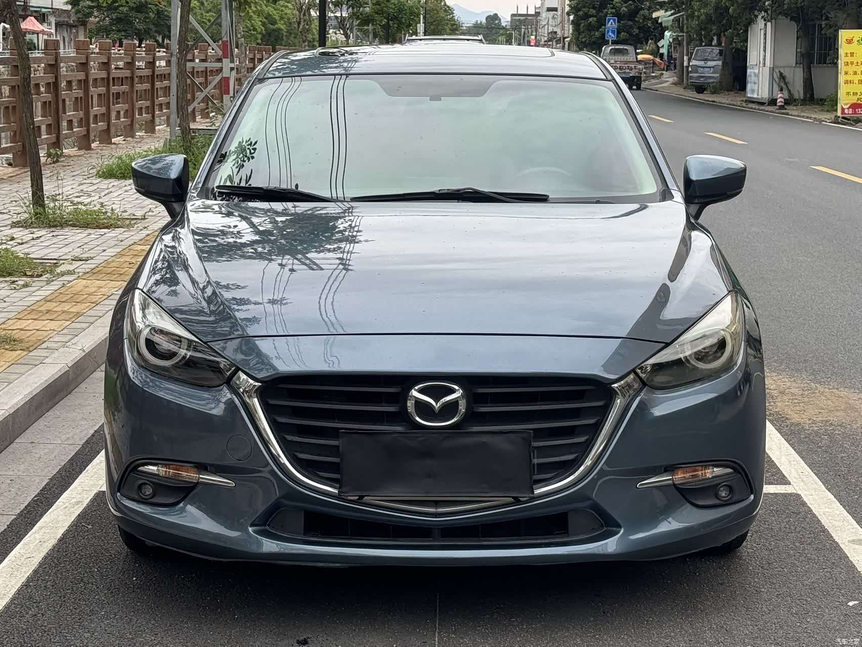 Mazda Mazda3, 2018 1