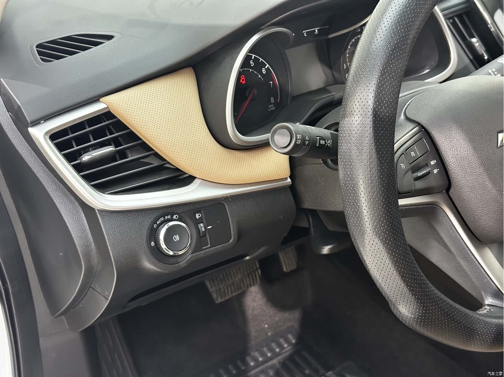 Chevrolet 320, 2022 13