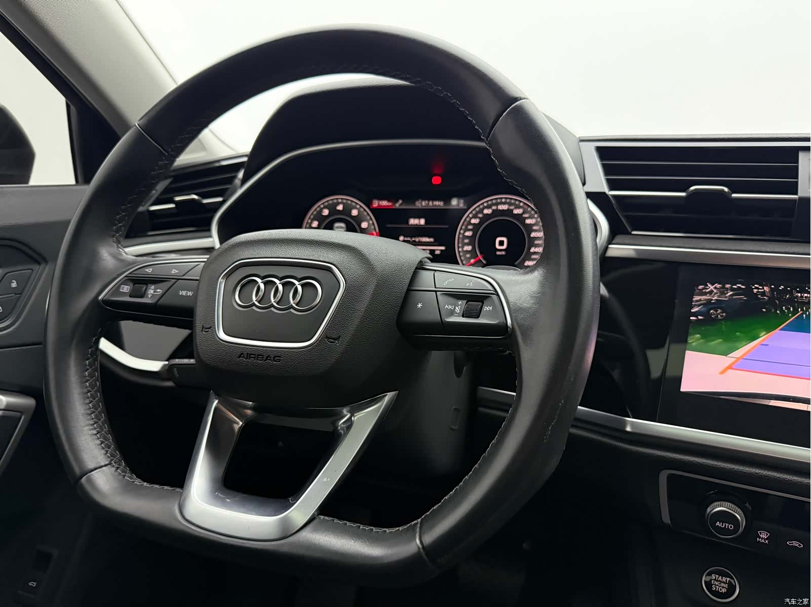 Audi Q3, 2022 16