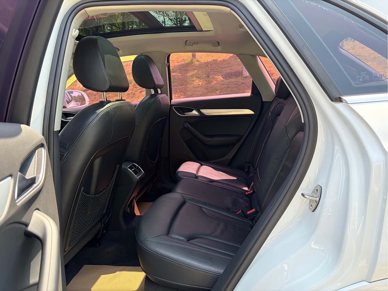 Audi Q3, 2016 11