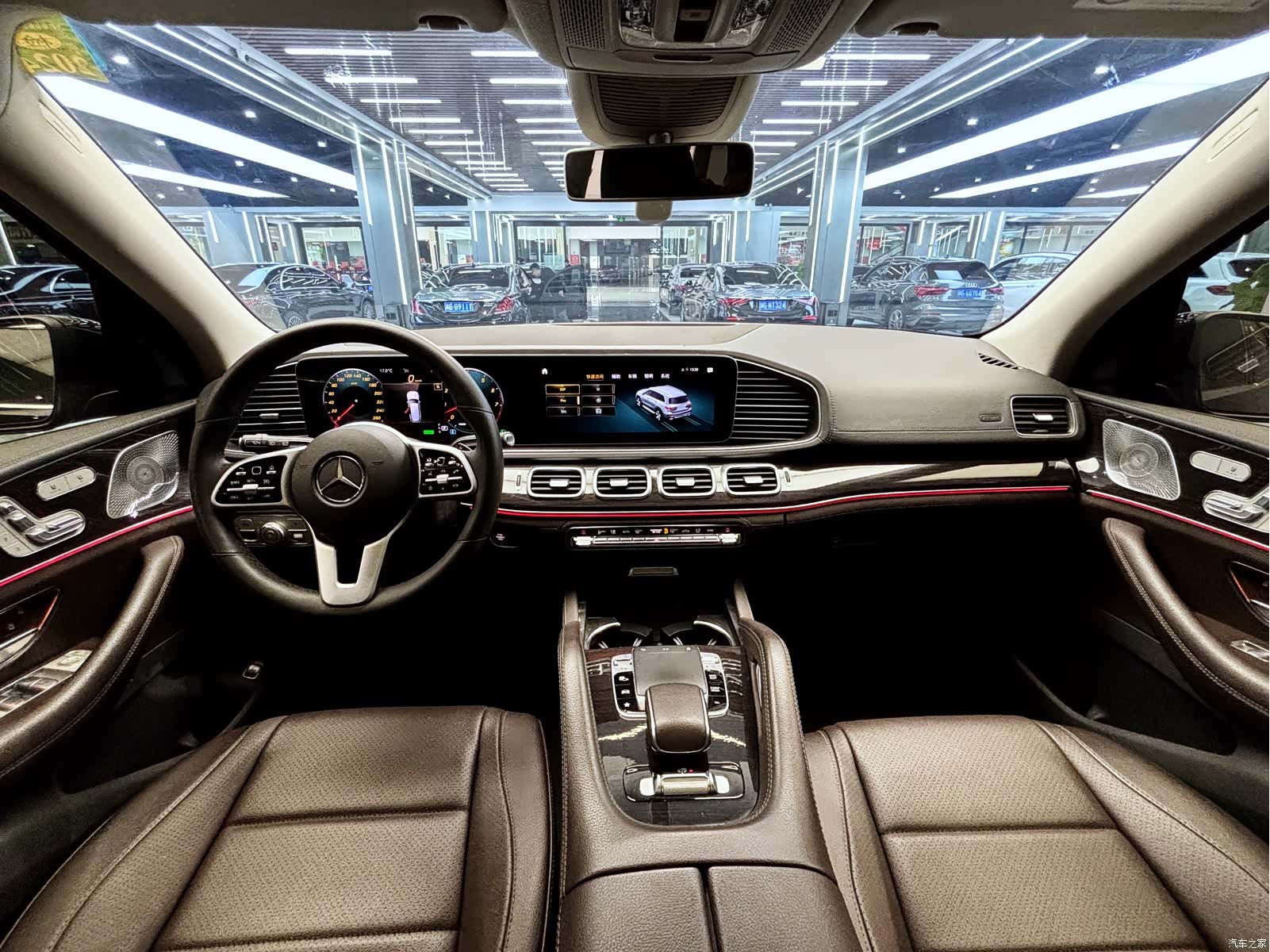 Mercedes-Benz GLS, 2020 4
