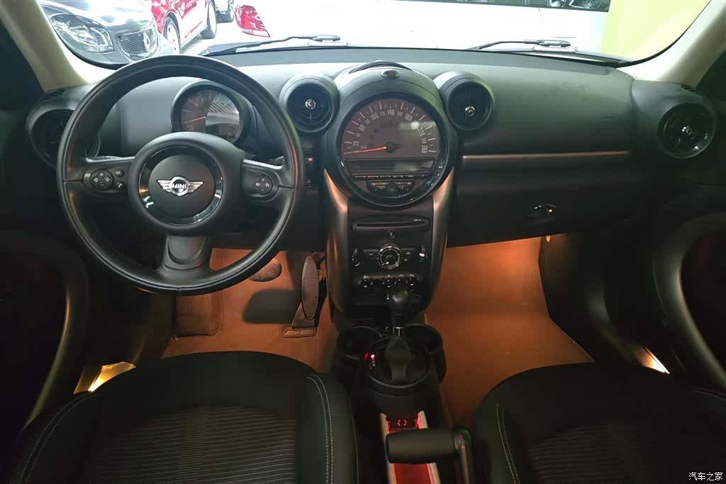 Mini Countryman, 2016 11