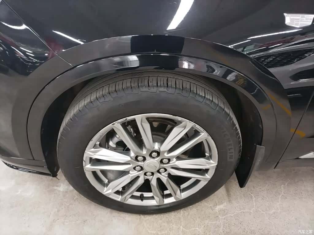 Cadillac XT6, 2022 23