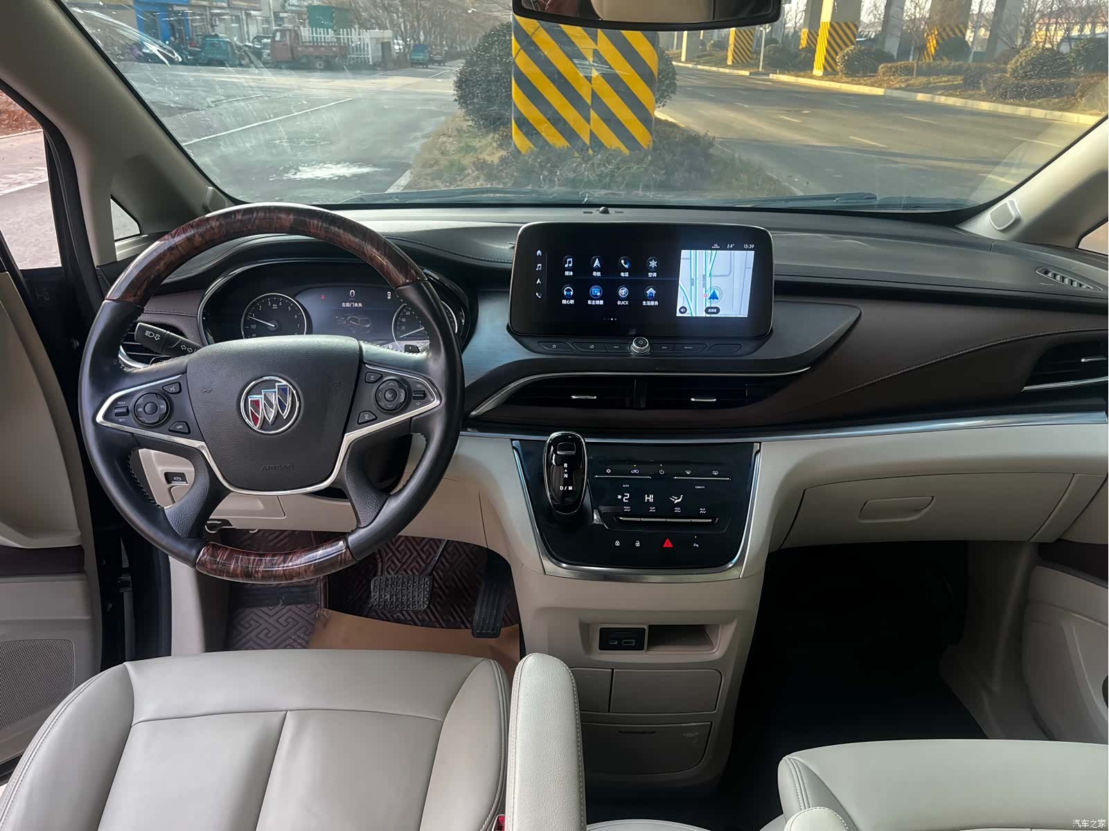 Buick GL8, 2022 11