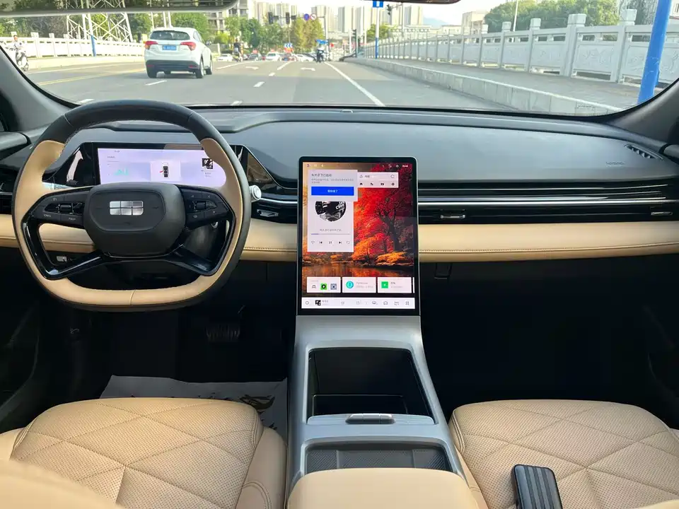 Geely Galaxy Galaxy L6