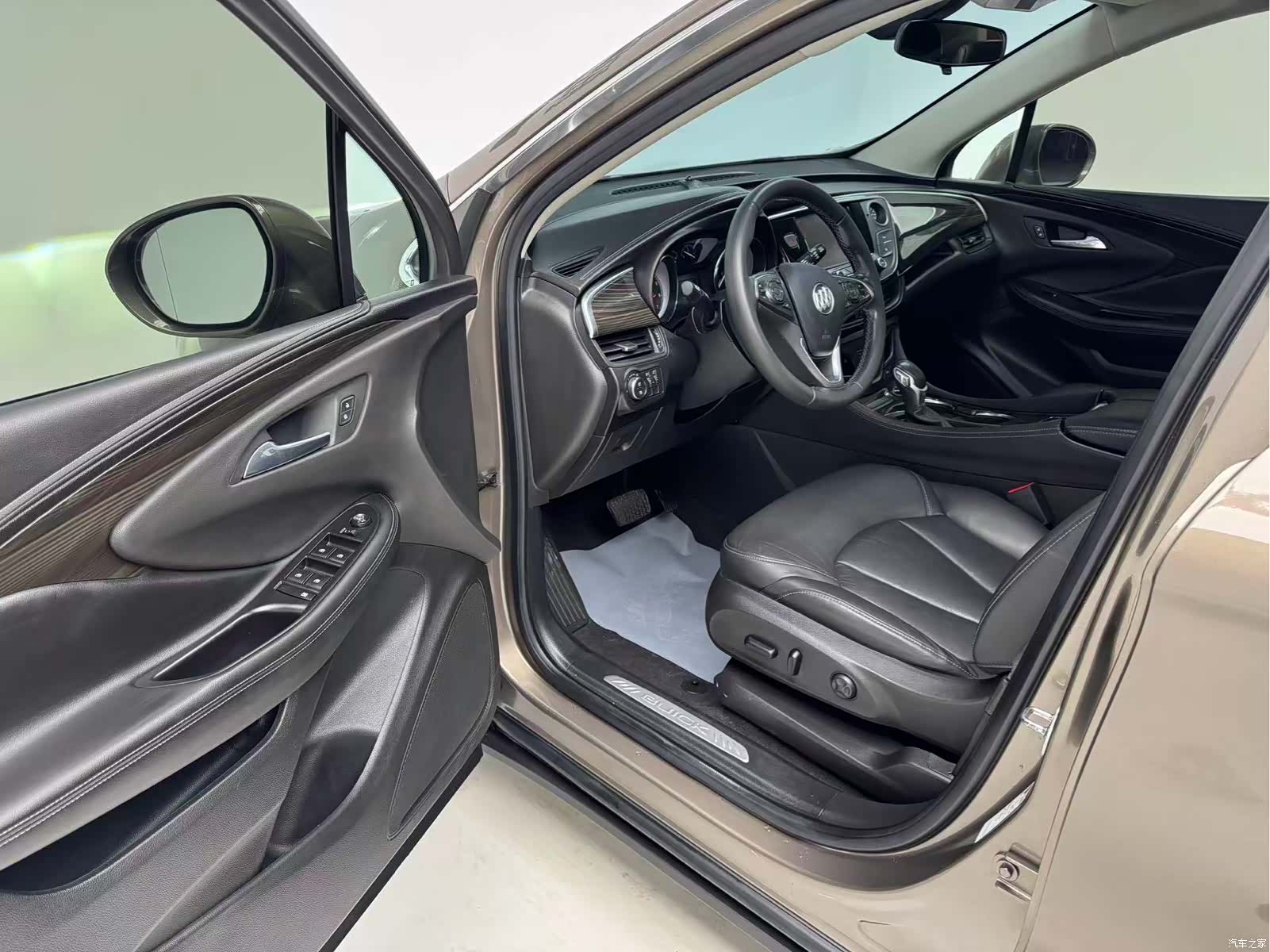 Buick Envision Plus, 2018 11
