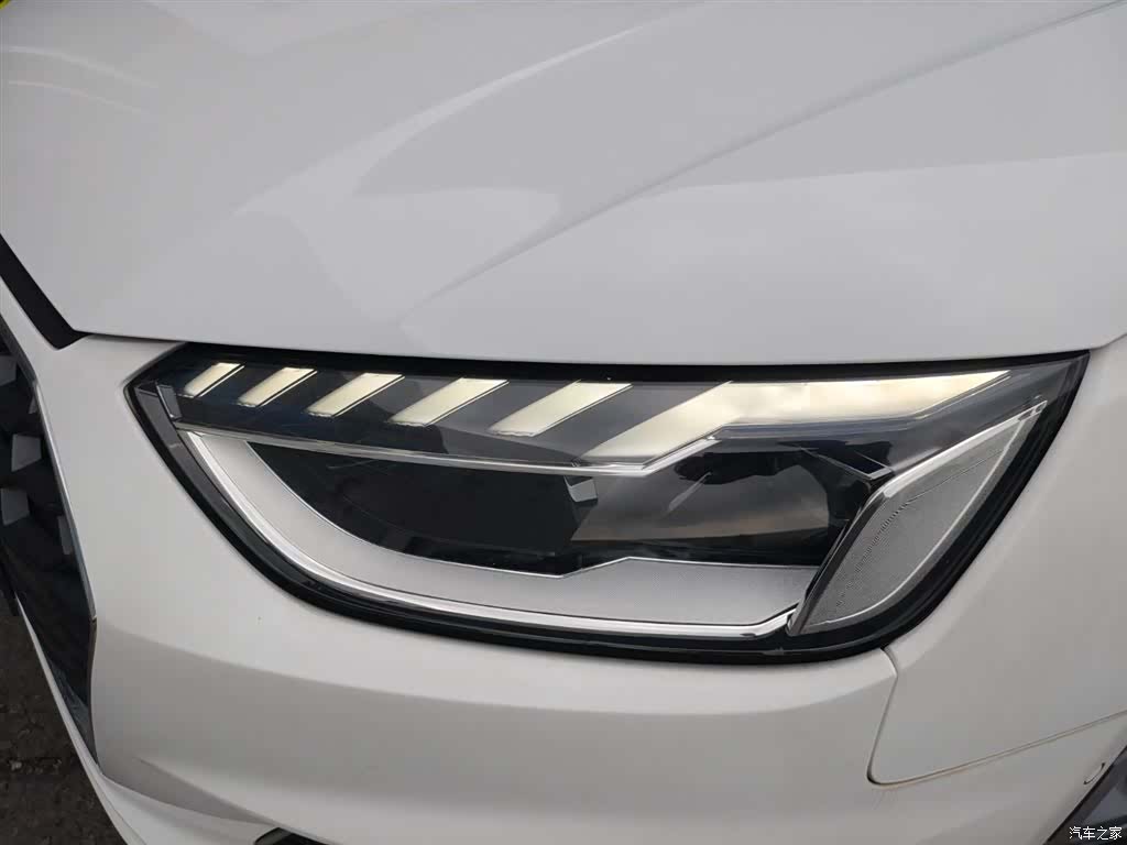 Audi A4L, 2020 11