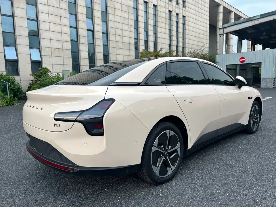 XPENG MONA M03