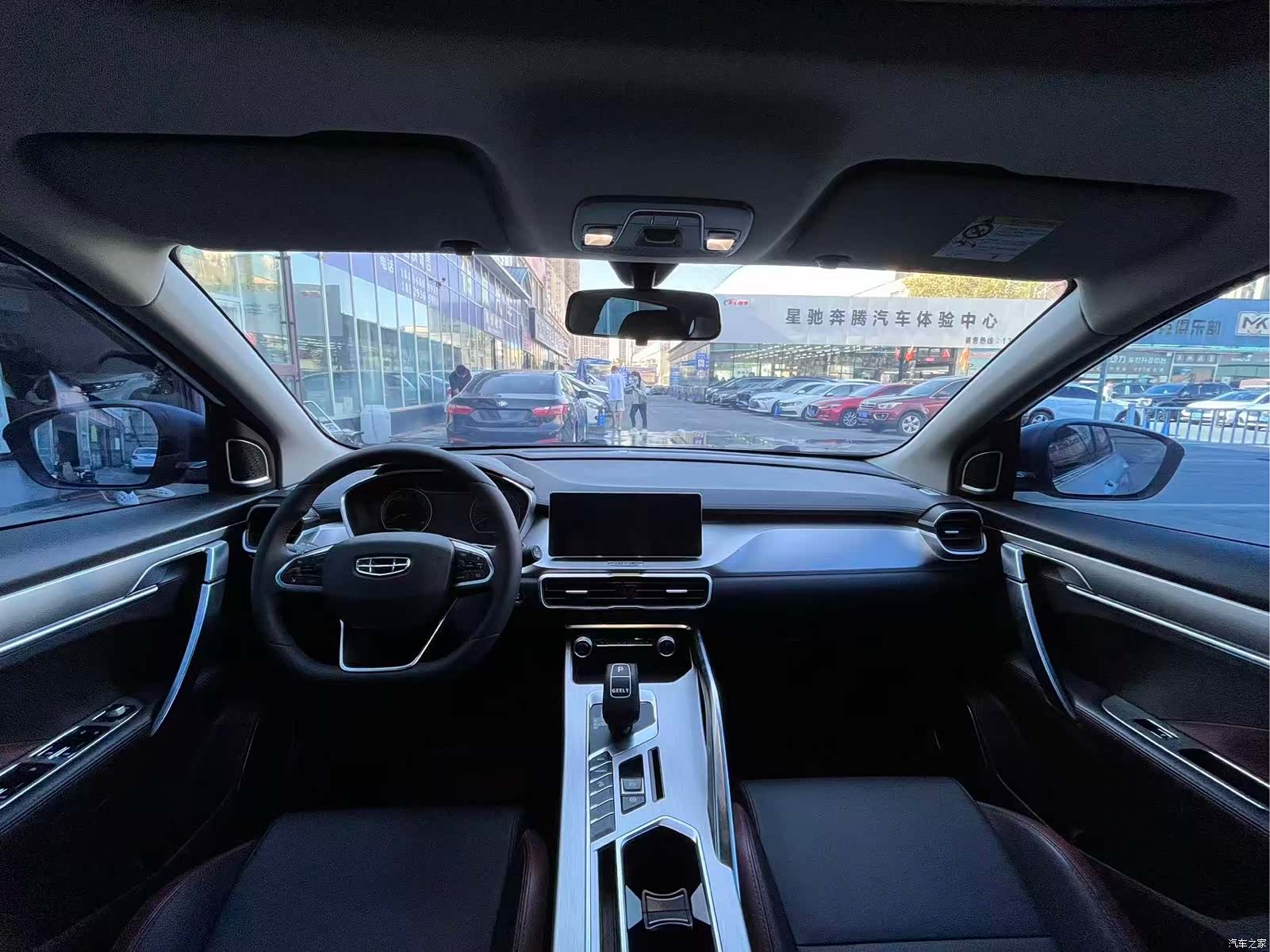 Geely Coolray, 2021 все фото