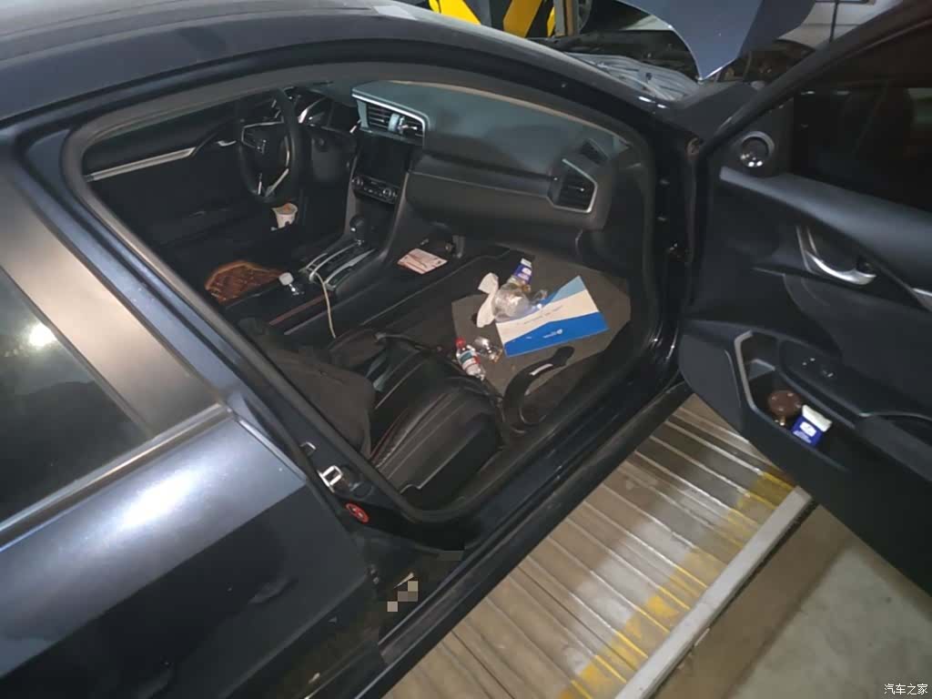 Honda Civic, 2017 11