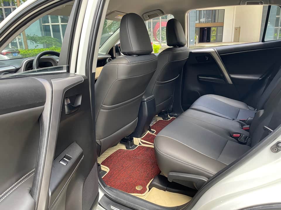 Toyota RAV4 Rongfang