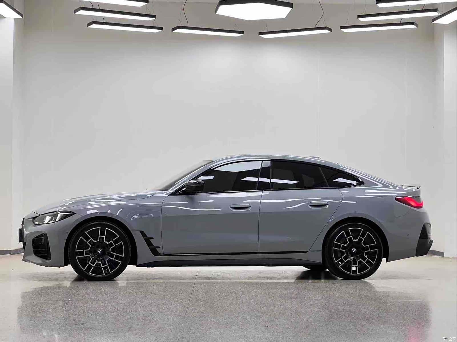 BMW 4 Series, 2025 все фото