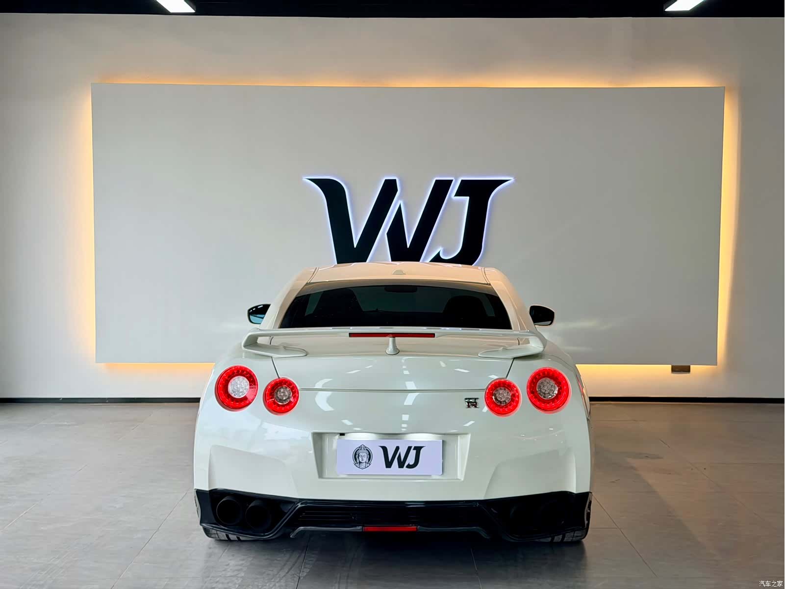 Nissan GT-R, 2009 все фото