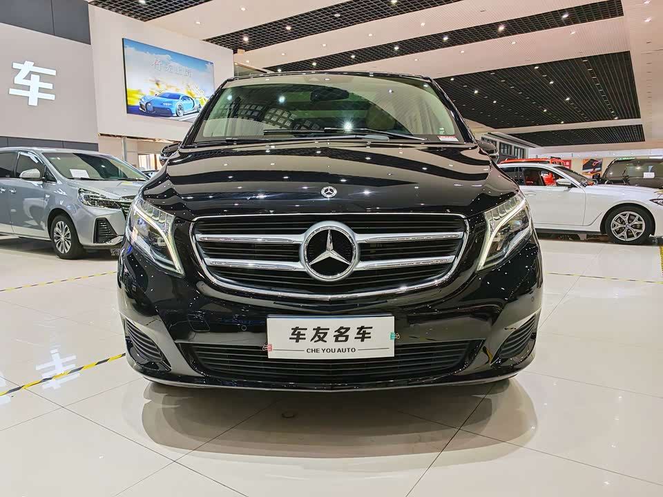 Mercedes-Benz V-class