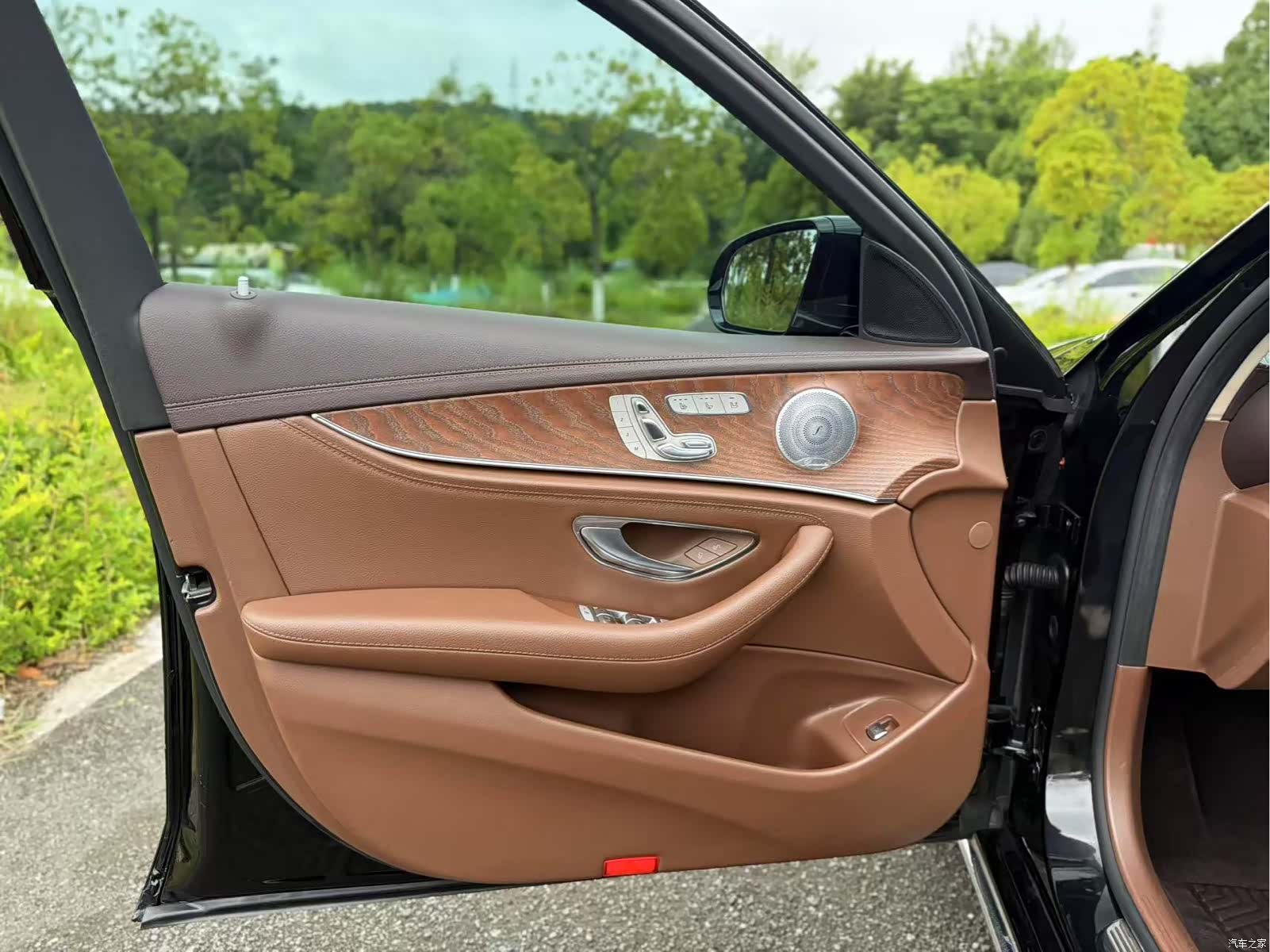 Mercedes-Benz E-Class, 2020 17