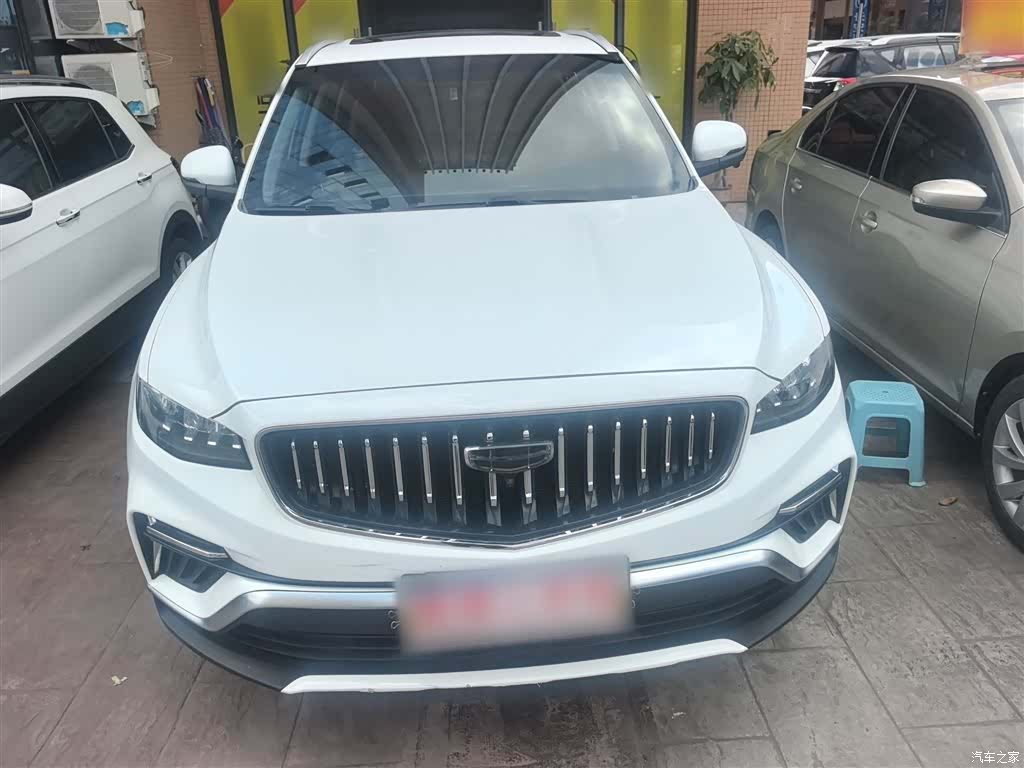 Geely Boyue, 2022 3