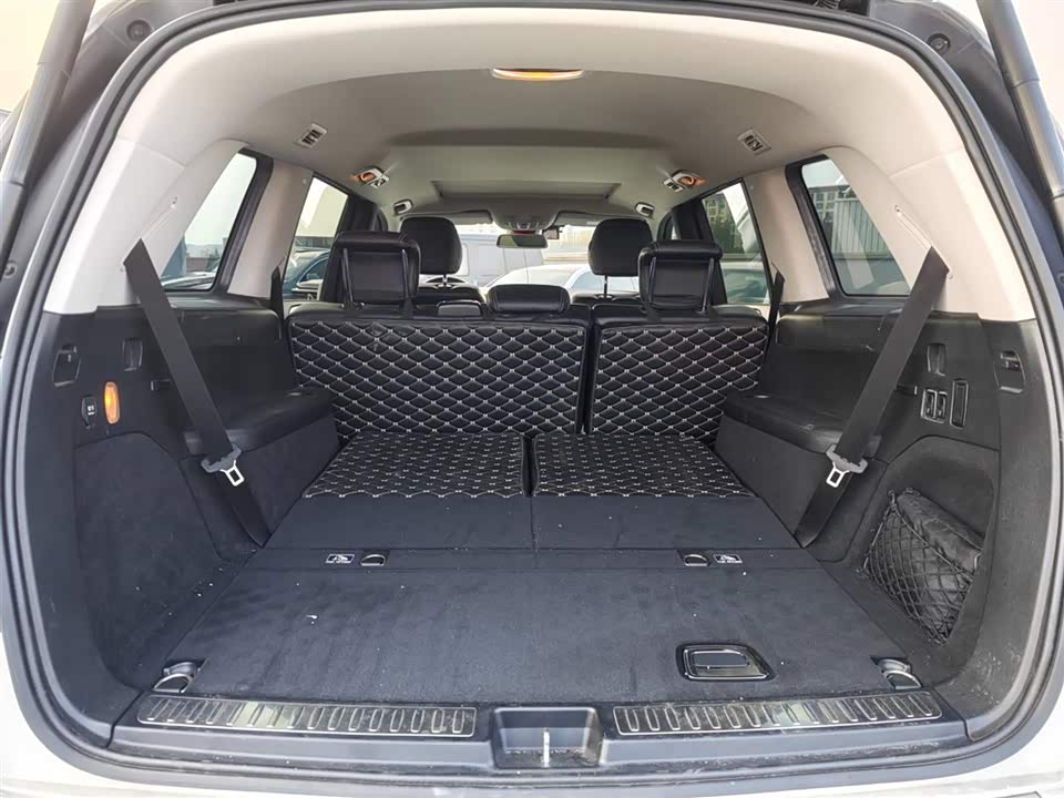 Mercedes-Benz GL grade