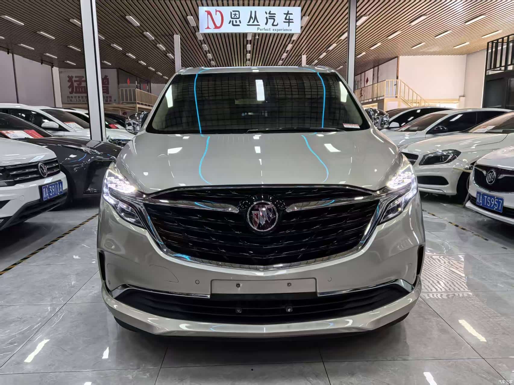 Buick GL8, 2022 2