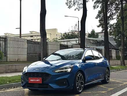 ڶָ ˹ 2019  EcoBoost 180 ԶST Line