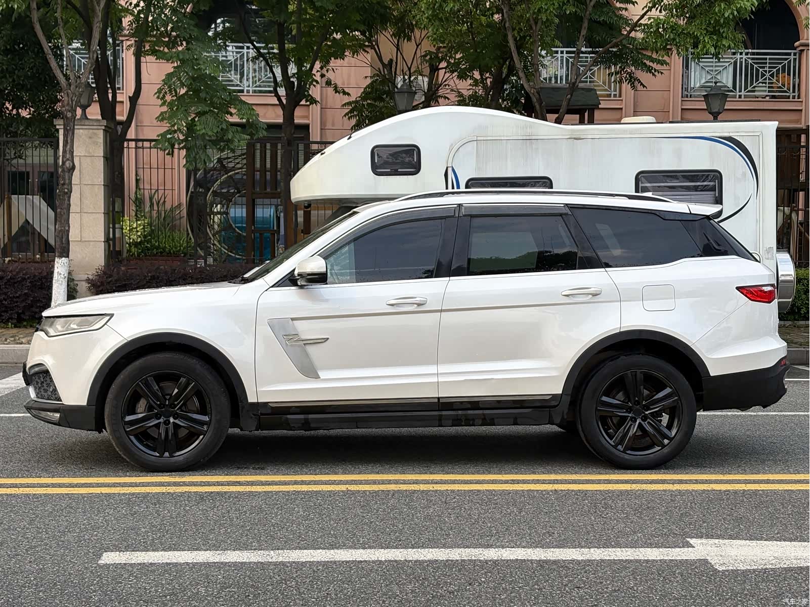 Zotye T800, 2018 7