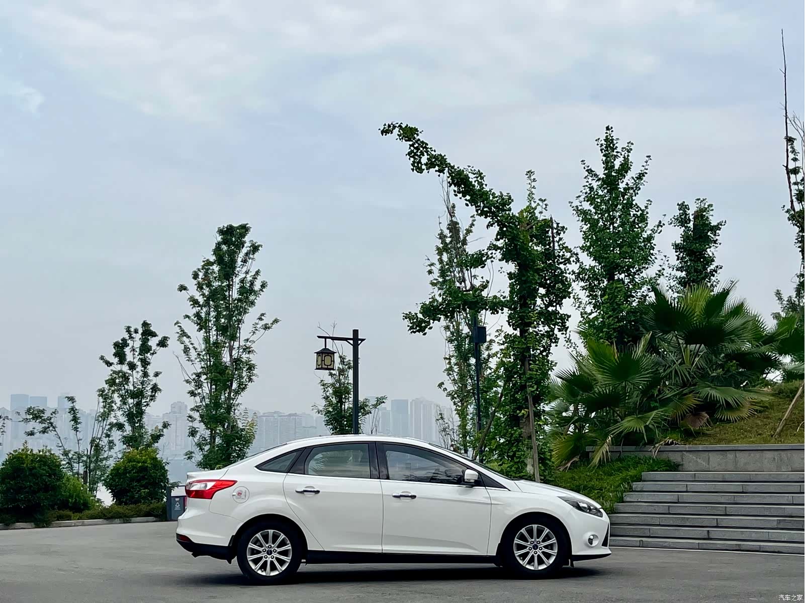 Ford Focus, 2014 8
