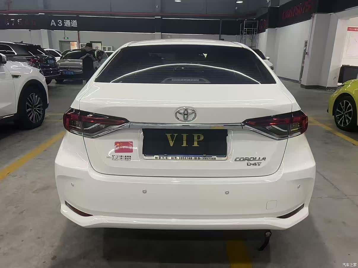 Toyota Corolla, 2024 все фото
