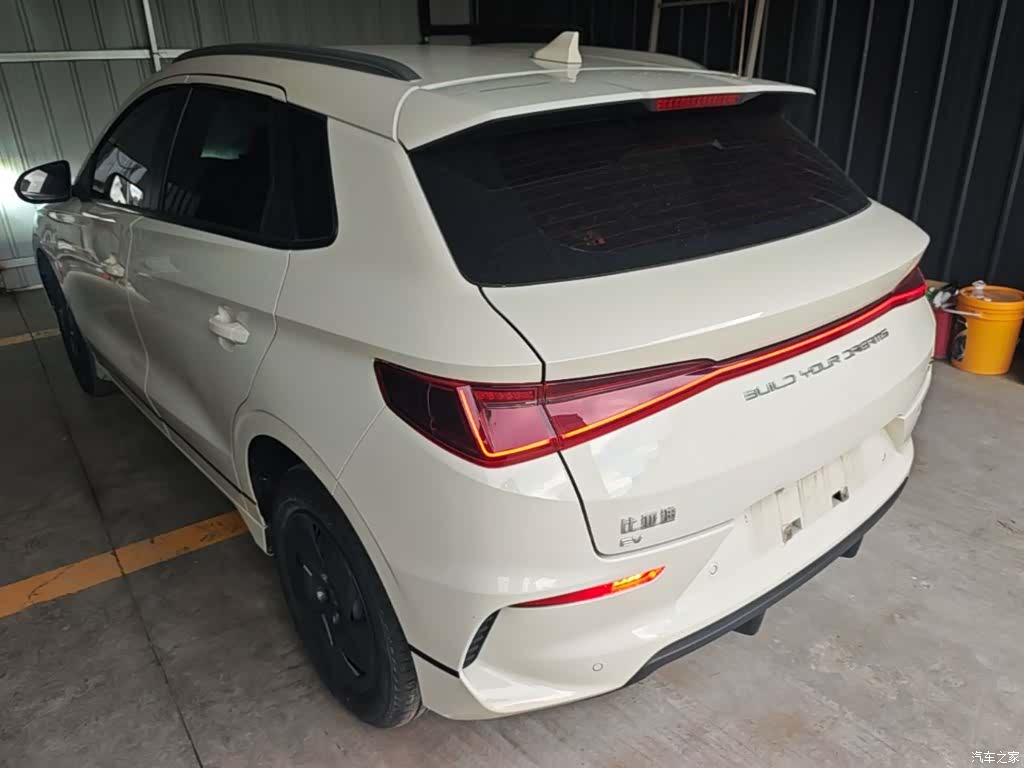BYD E2, 2024 все фото