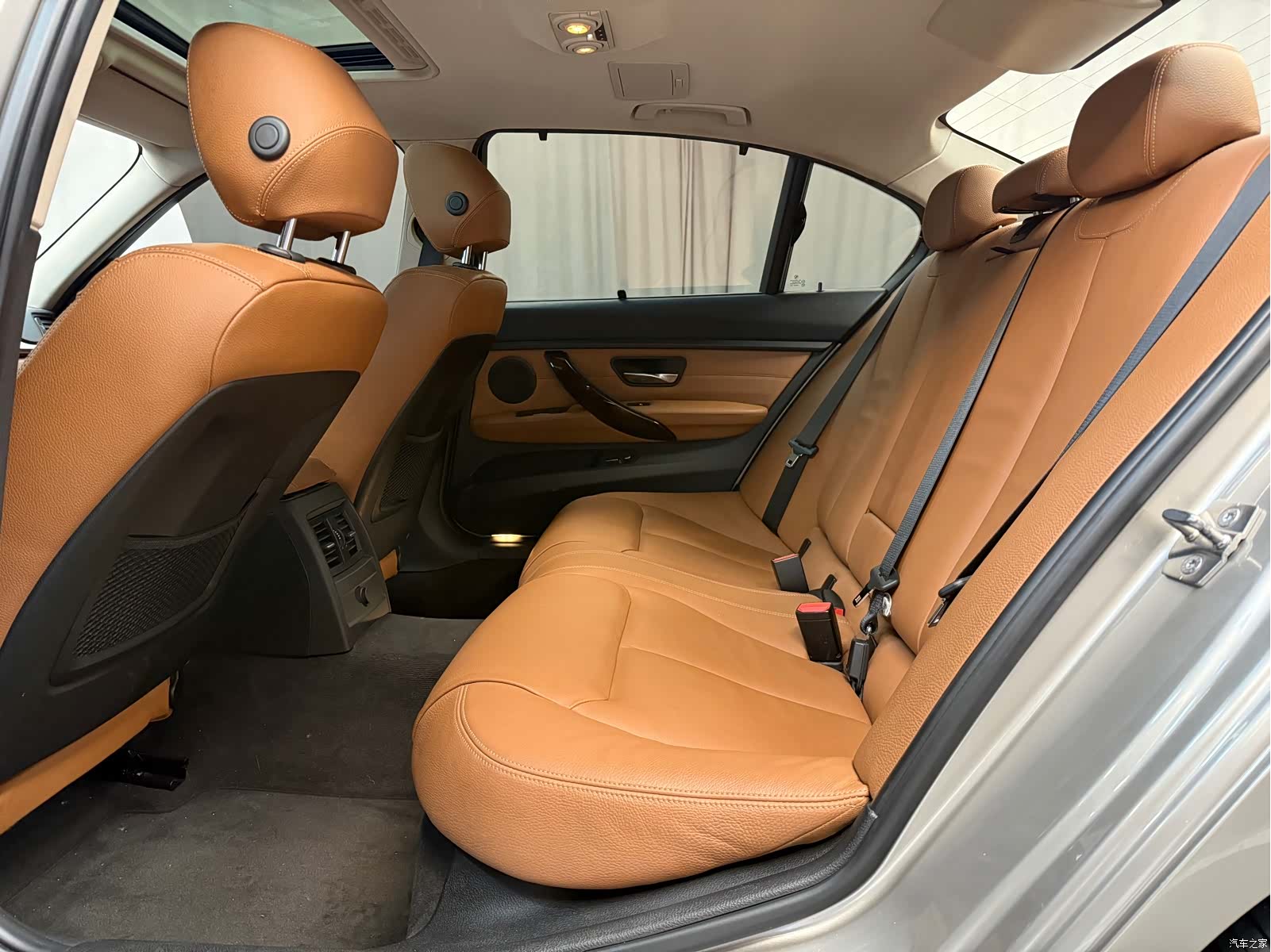 BMW 3 Series, 2012 все фото