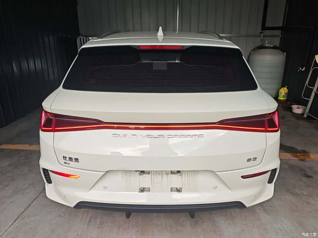 BYD E2, 2024 6