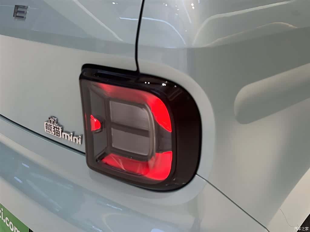 Geely Panda, 2025 22