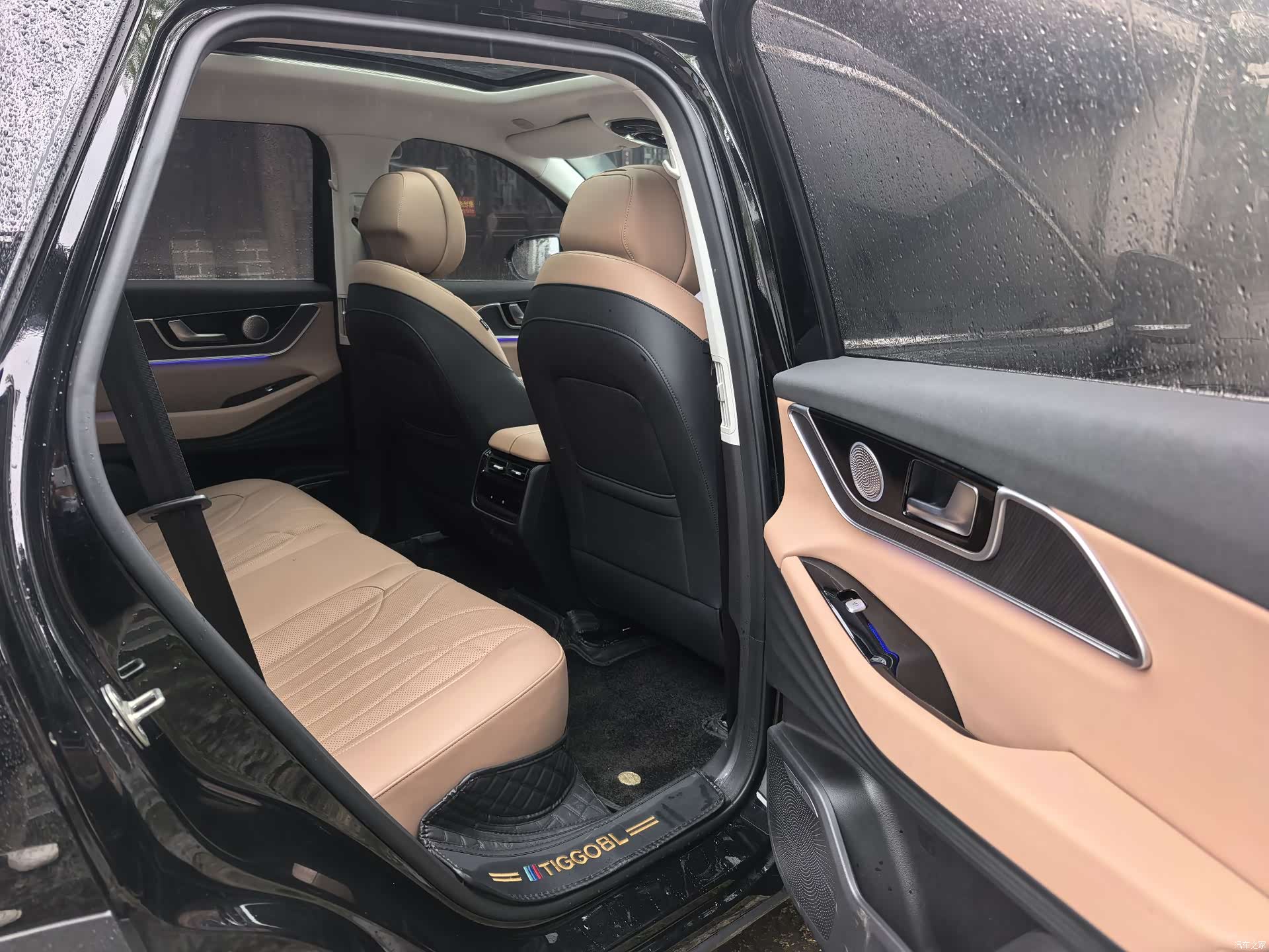 Chery Tiggo 8, 2025 11