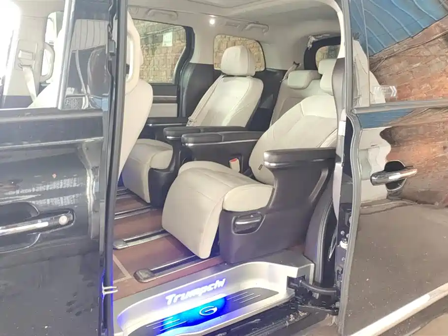 Trumpchi Trumpchi M8